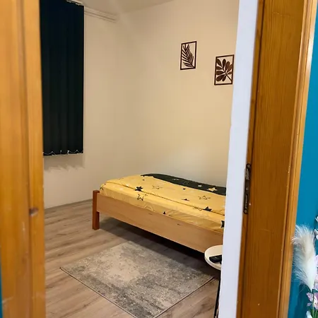דירה Cozy Two Bedroom In Rakovica *
