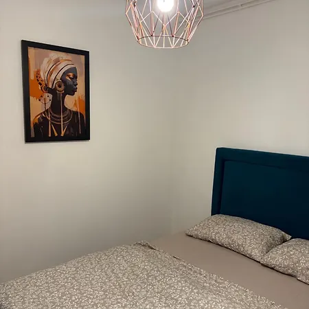 Cozy Two Bedroom In Rakovica